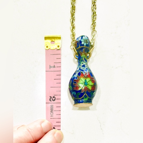 Vintage Designer Cloisonné Enameled Brass Flower Vase/Snuff Bottle Necklace, EUC - Picture 11 of 14